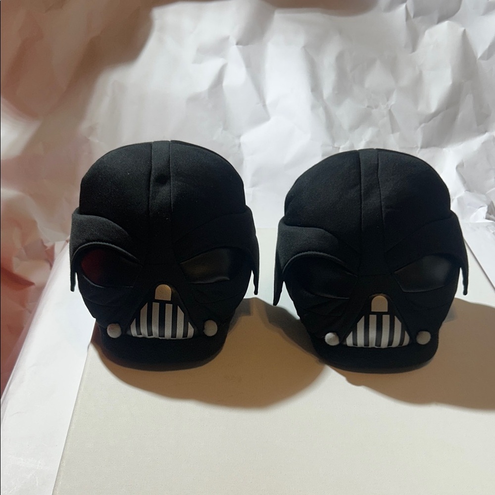 STAR WARS - Darth Vader Helmet Slippers